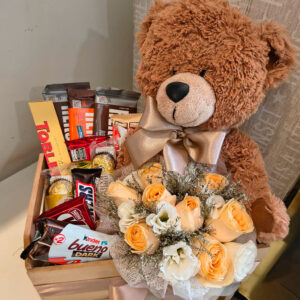Caixa com Urso, Flores e Chocolates