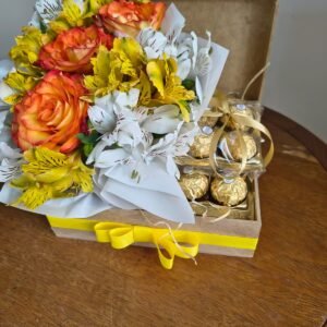 Box Essência de Amor com Flores e Ferrero Rocher